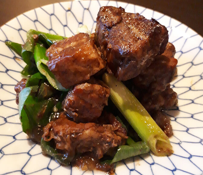 トロトロ黒角煮